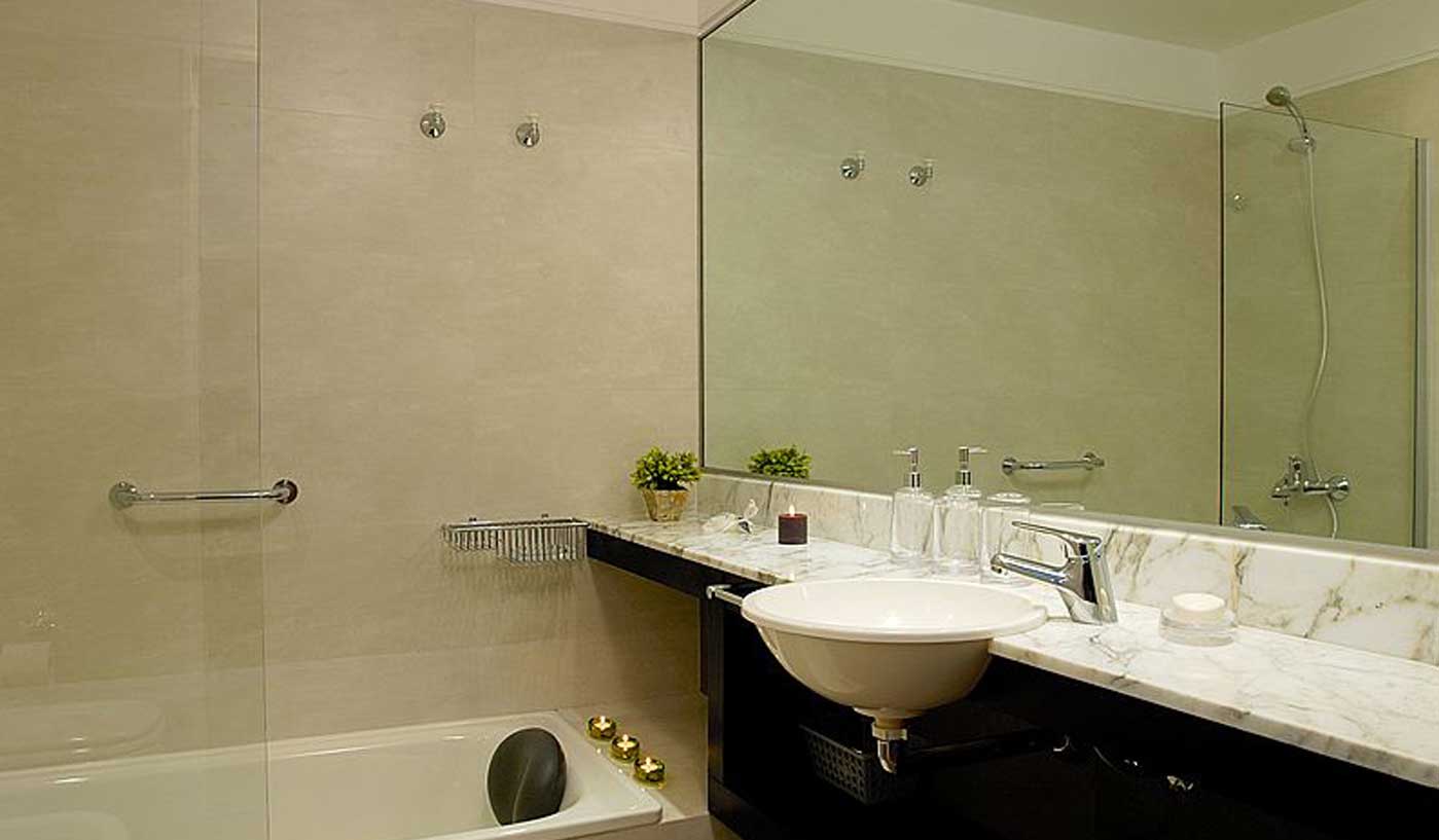 Spacious Studio in Five Star Building