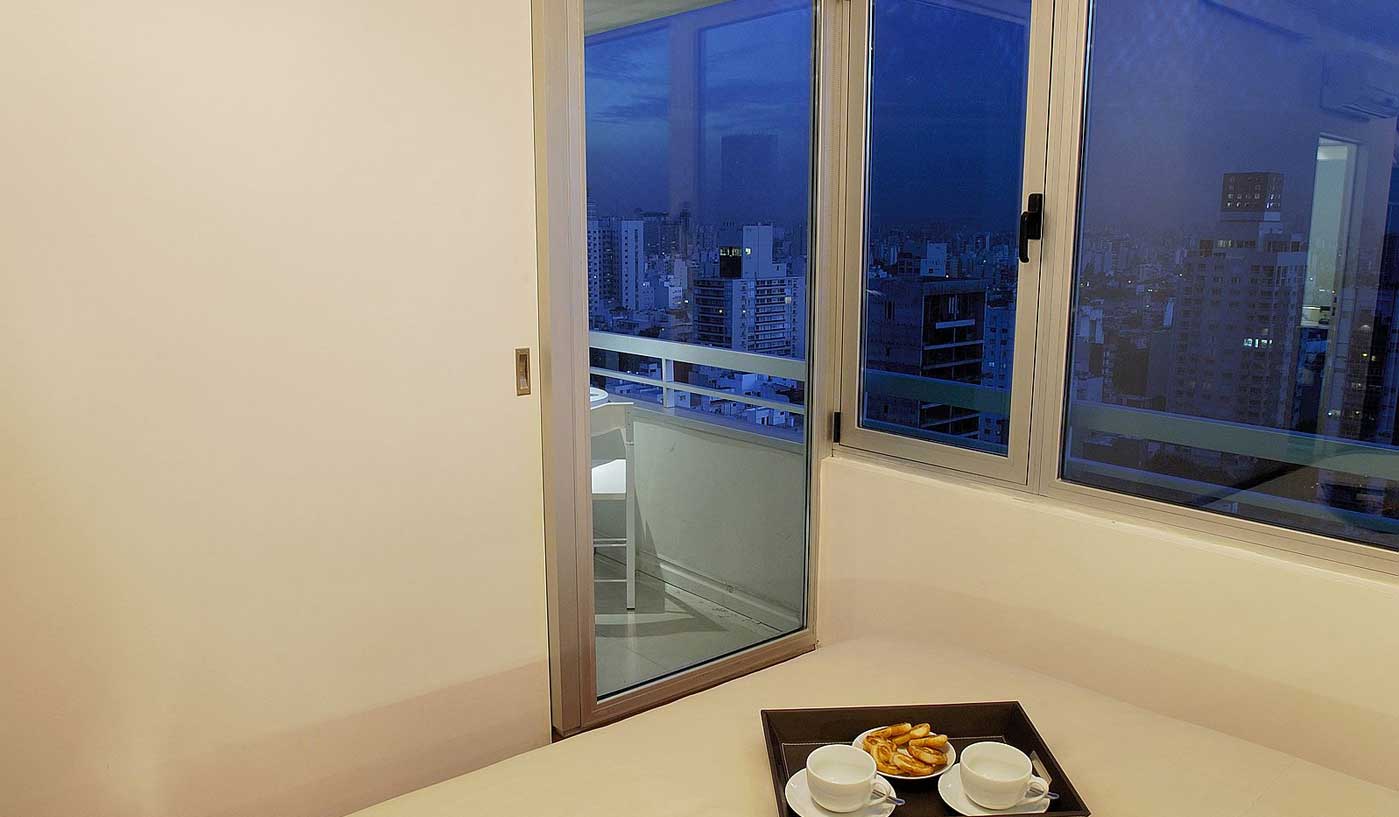 Spacious Studio in Five Star Building