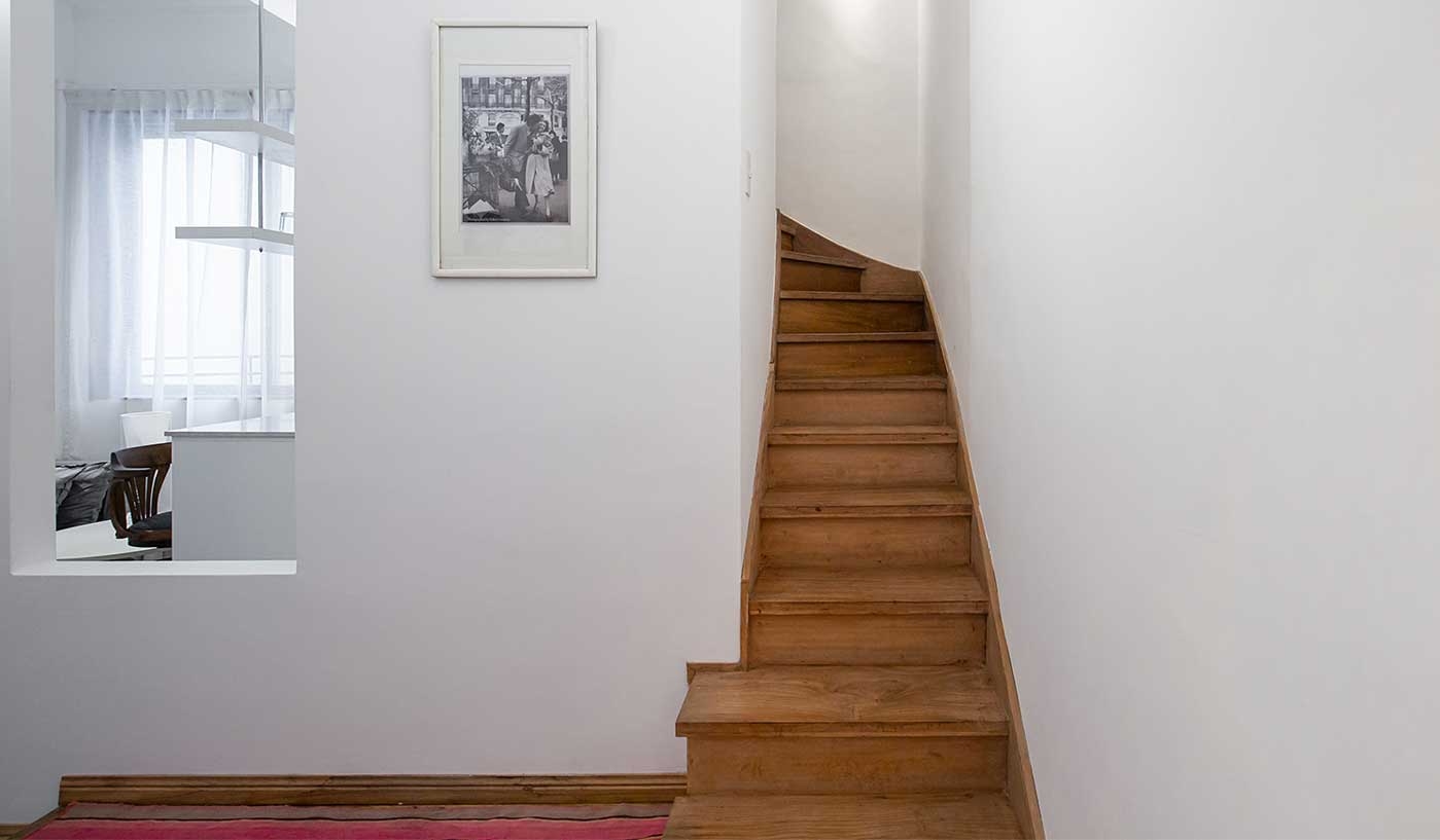 Cool Designer Duplex in best of Recoleta