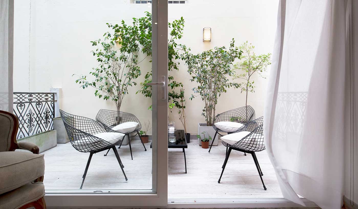 Cool Designer Duplex in best of Recoleta