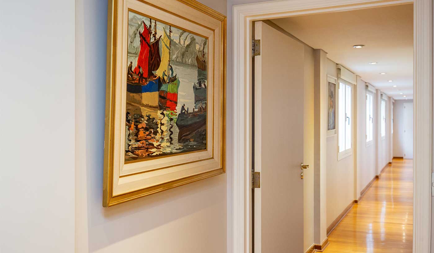 Luxury Three Bedroom Apartment in Exclusive Recoleta Location