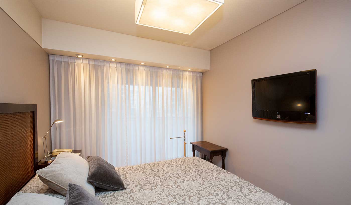 Luxury Three Bedroom Apartment in Exclusive Recoleta Location