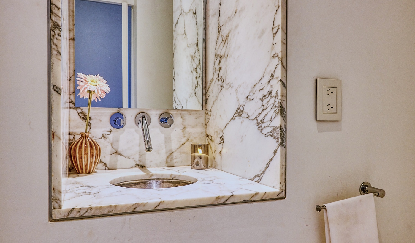 Luxurious One Bedroom Apartment in Fabulous Faena Hotel