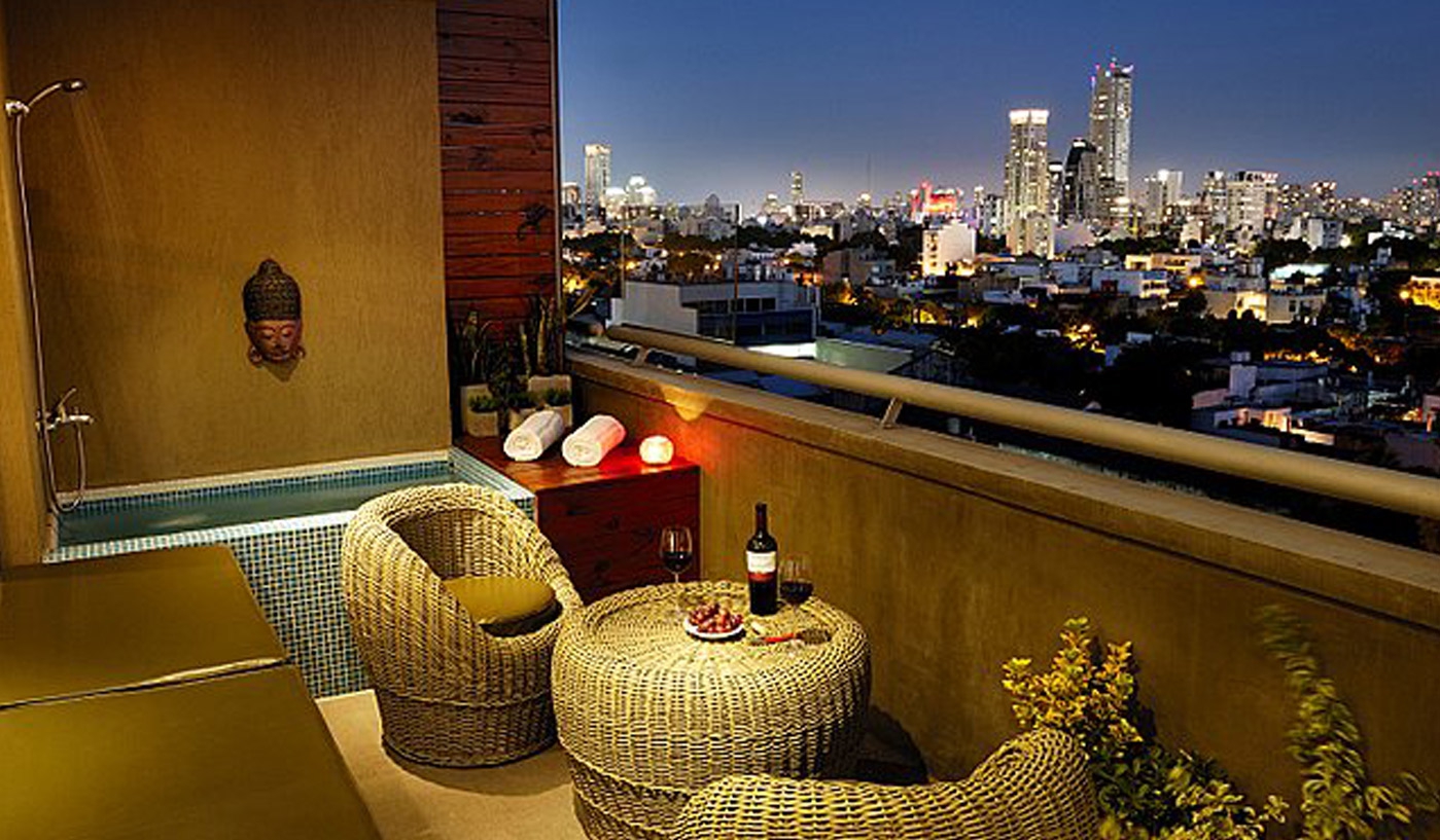 Contemporary Two Bedroom Duplex Apartment in Palermo Hollywood