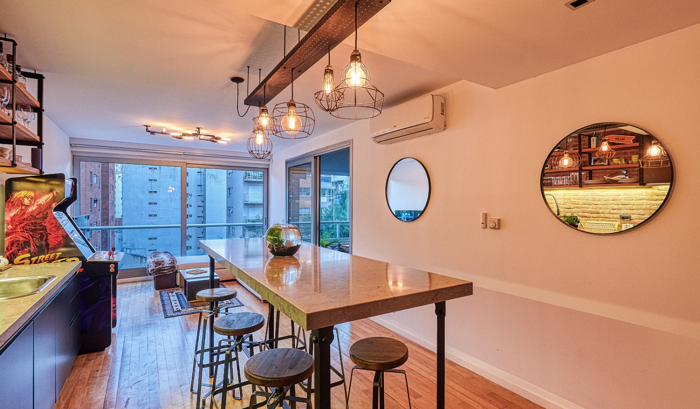 Spectacular One Bedroom Apartment in Luxury Building