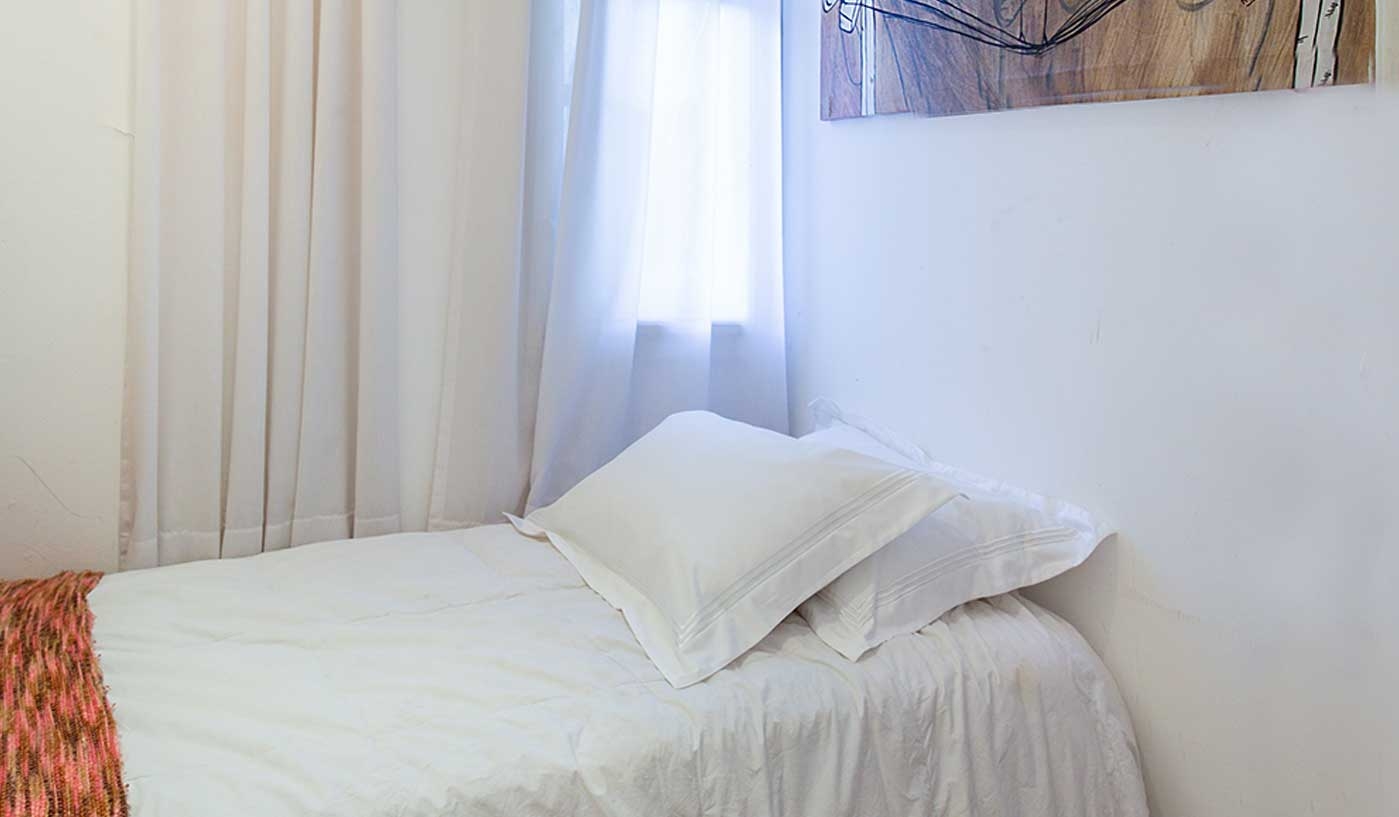 Amazing Four Bedroom Apartment in Iconic Building