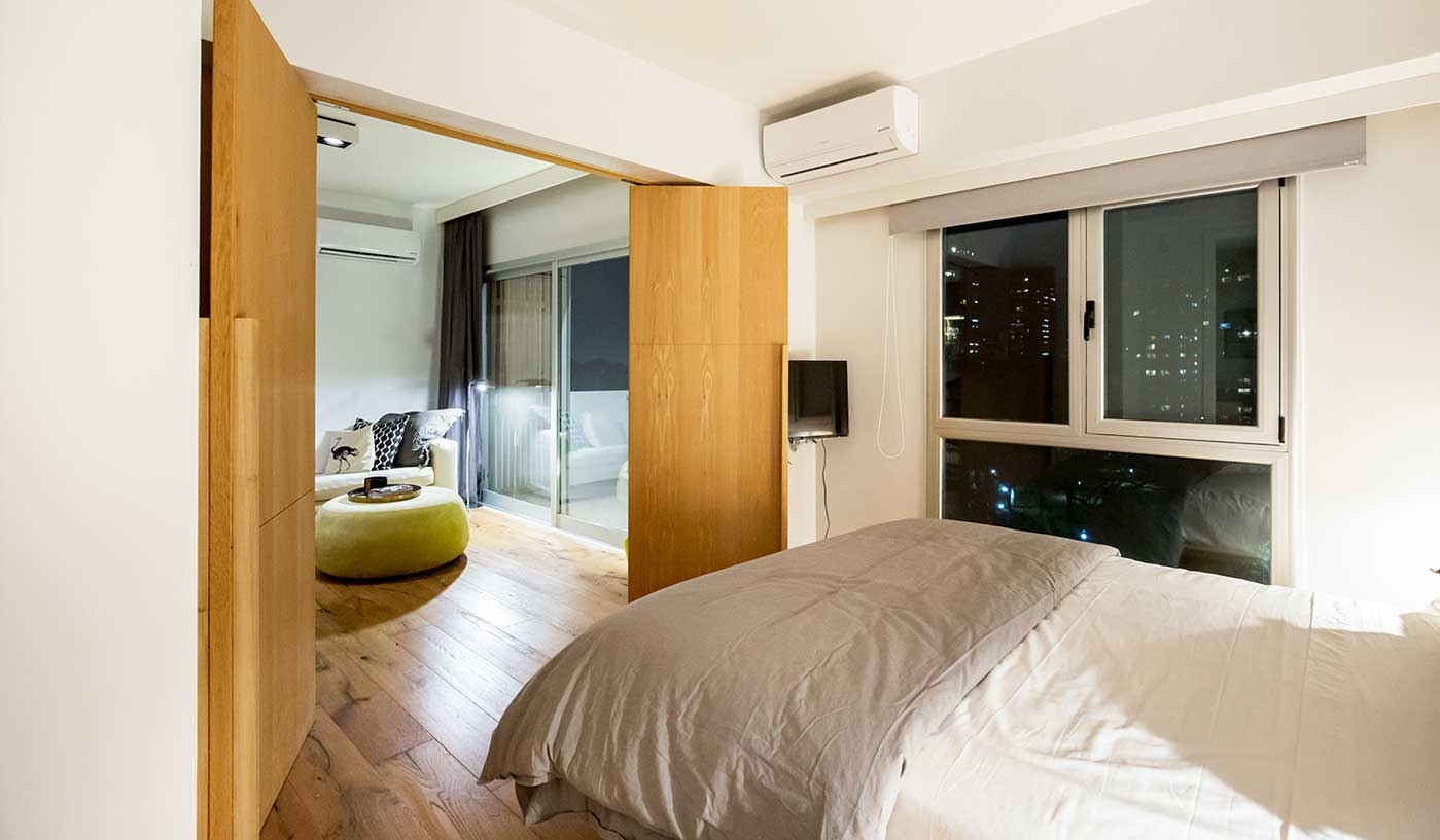 Hip One Bedroom Apartment with Amazing Views