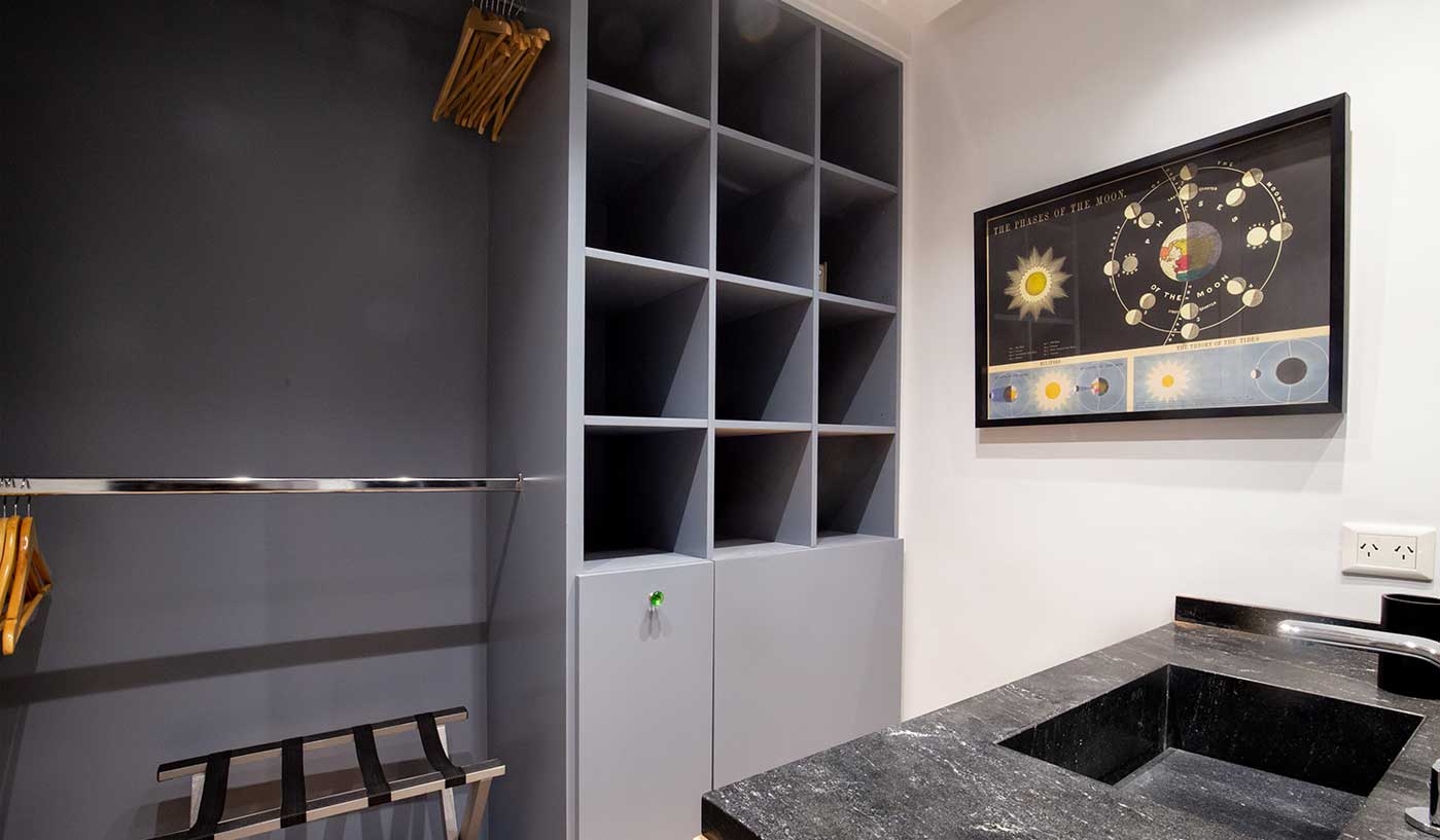 Hip One Bedroom Apartment with Amazing Views