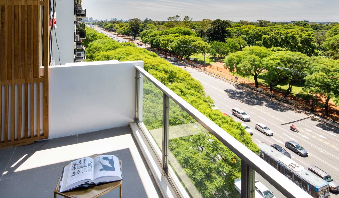 Hip One Bedroom Apartment with Amazing Views