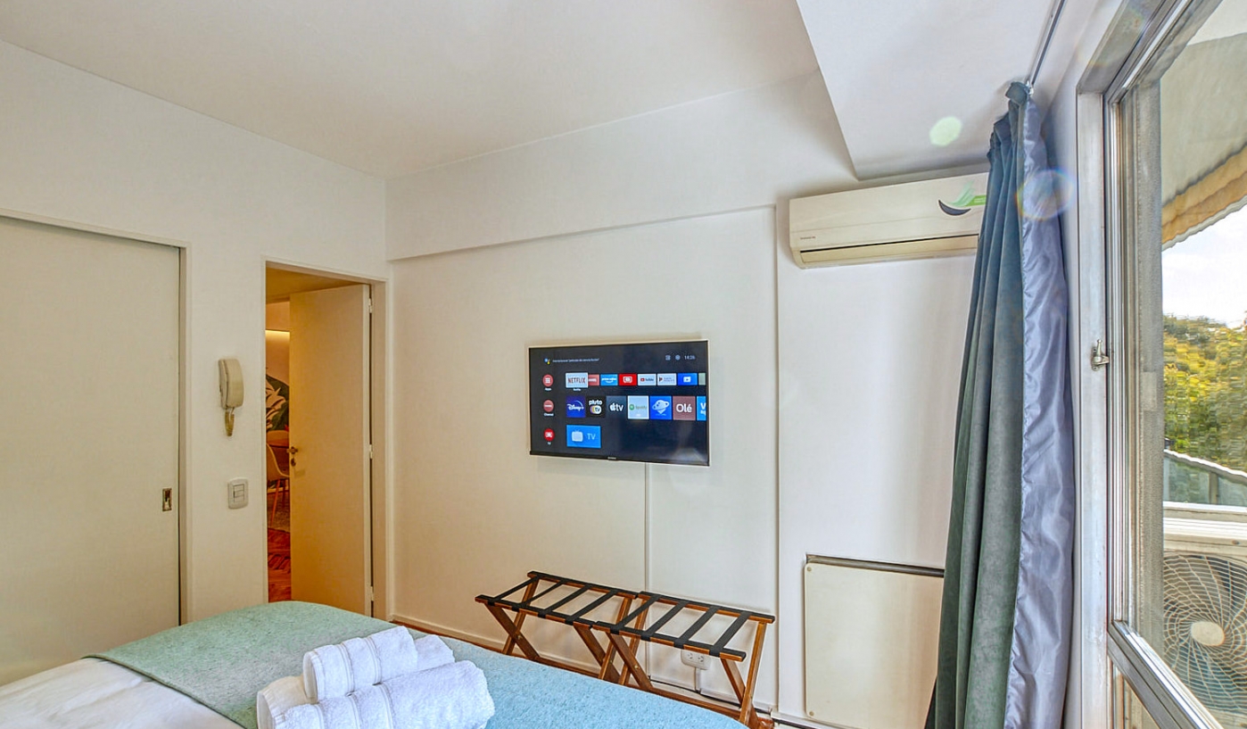 Exclusive One Bedroom Apartment on Libertador Ave. with Amazing Views and Rooftop Pool