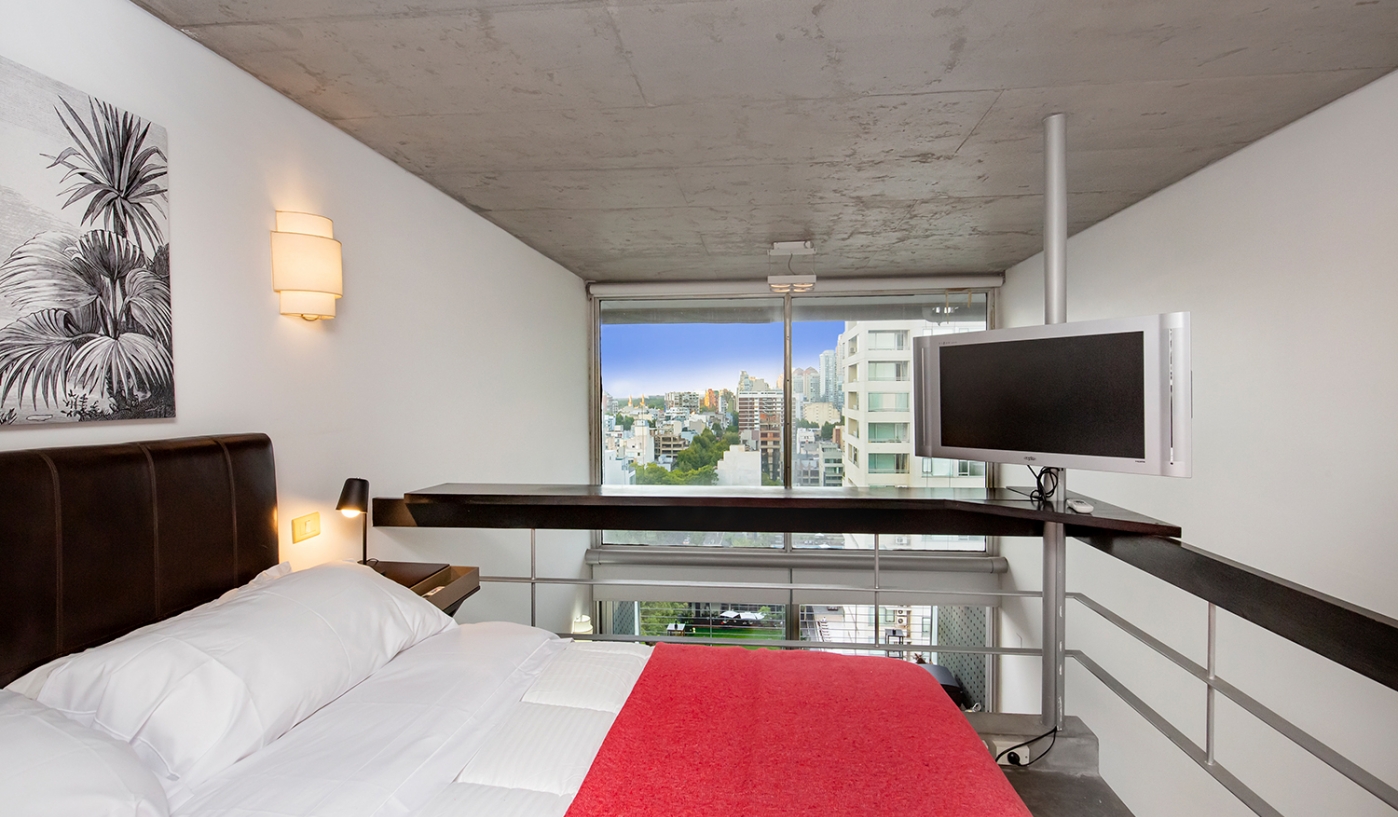 One Bedroom Stylish Duplex in Palermo Hollywood with Rooftop Pool