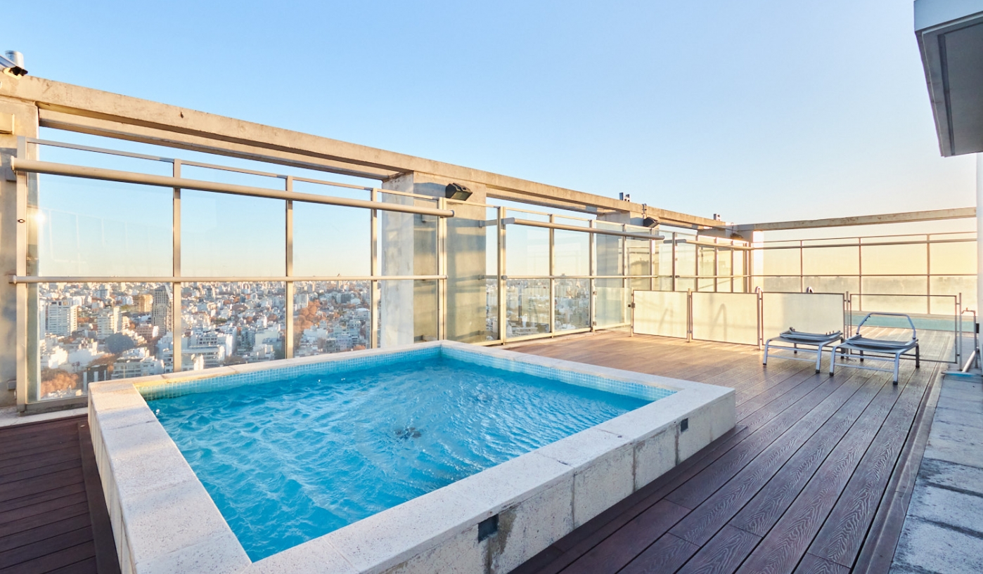 Top Fully Remodeled Two Bedroom Apartment with Pool, Gym and Great Views