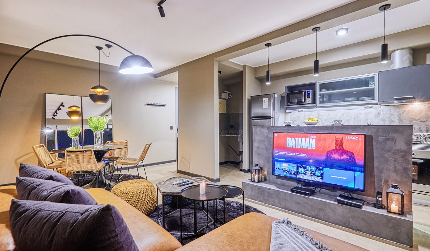 Top Fully Remodeled Two Bedroom Apartment with Pool, Gym and Great Views