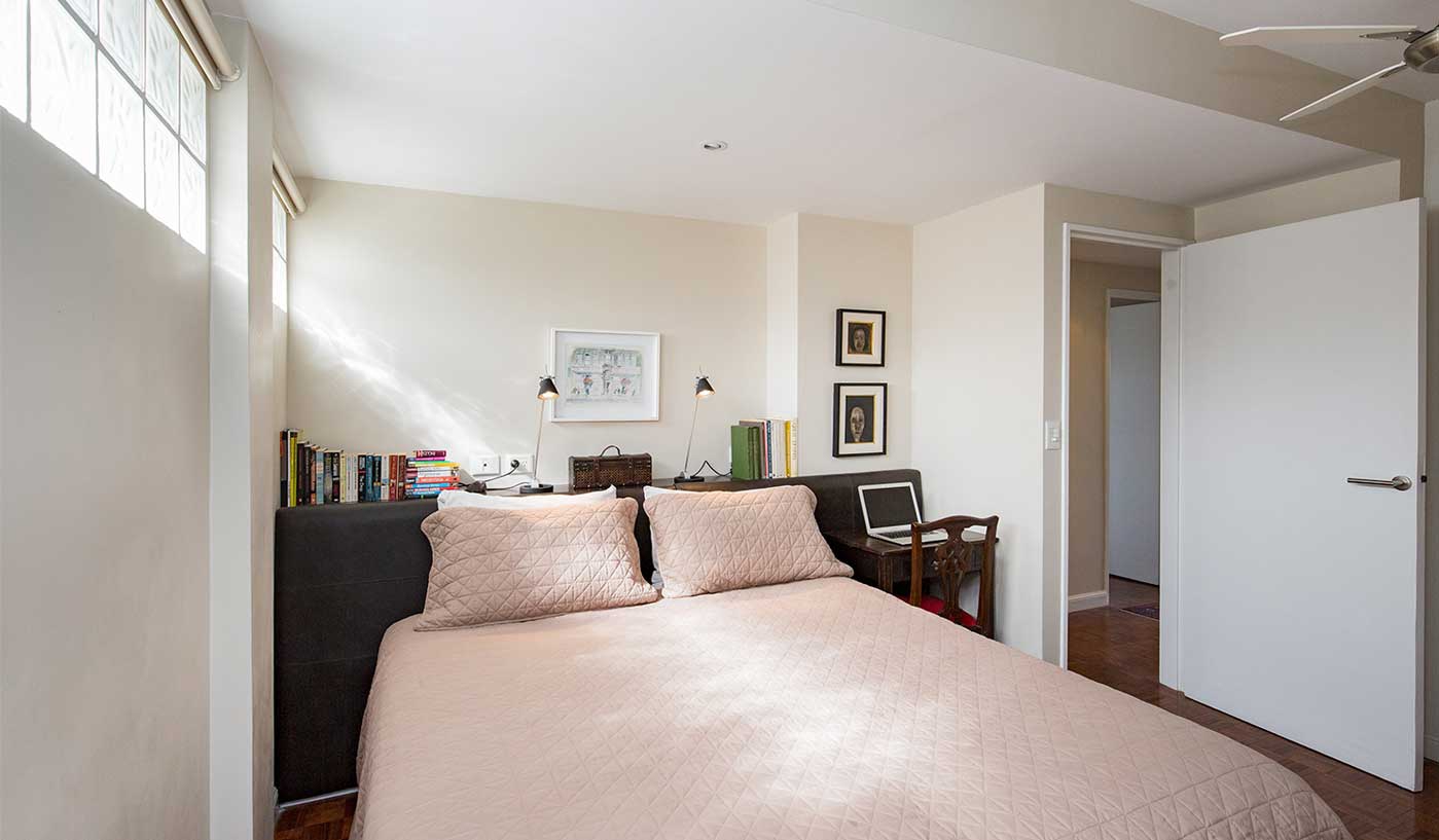 Impressive Three Bedroom Penthouse with BBQ in Prime Recoleta Location