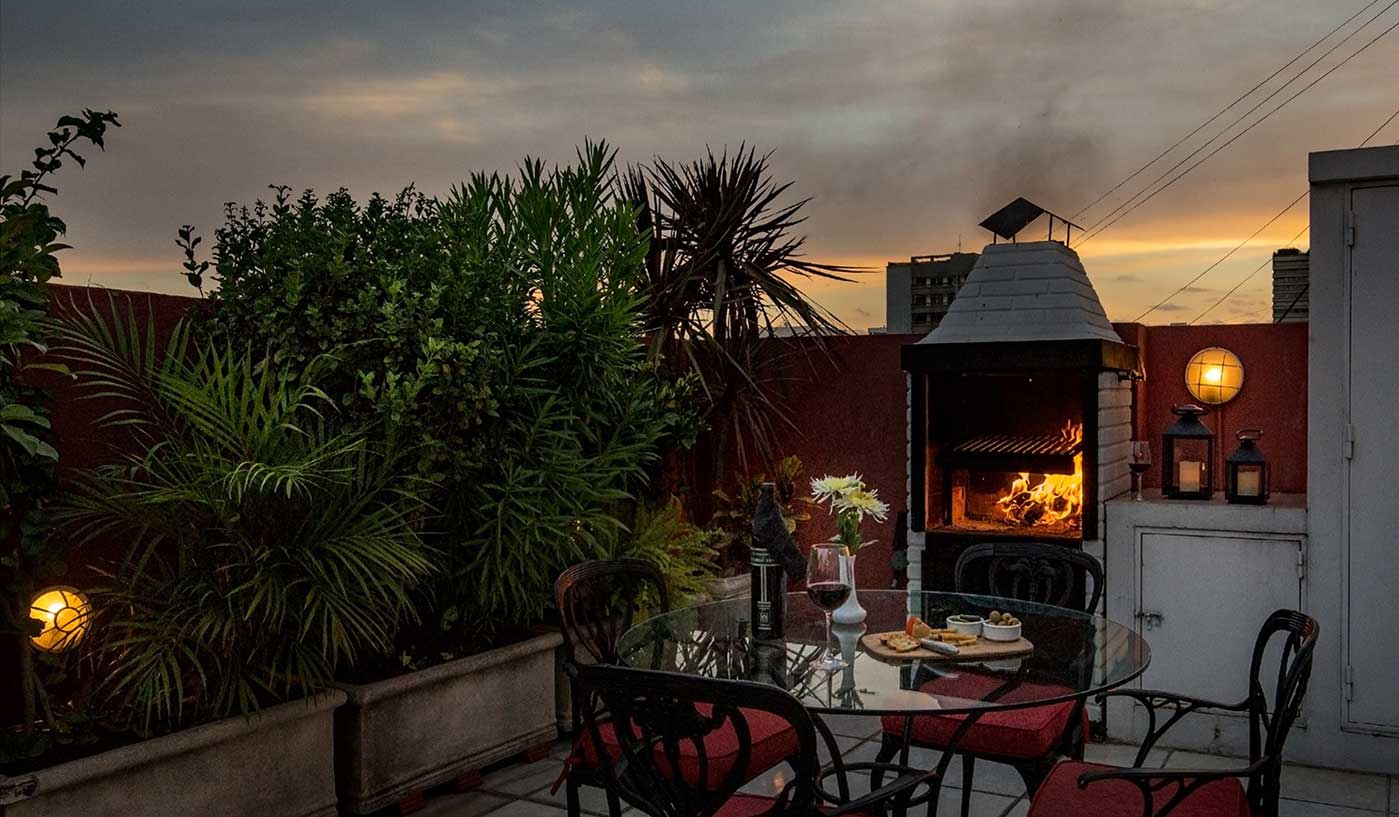 Impressive Three Bedroom Penthouse with BBQ in Prime Recoleta Location