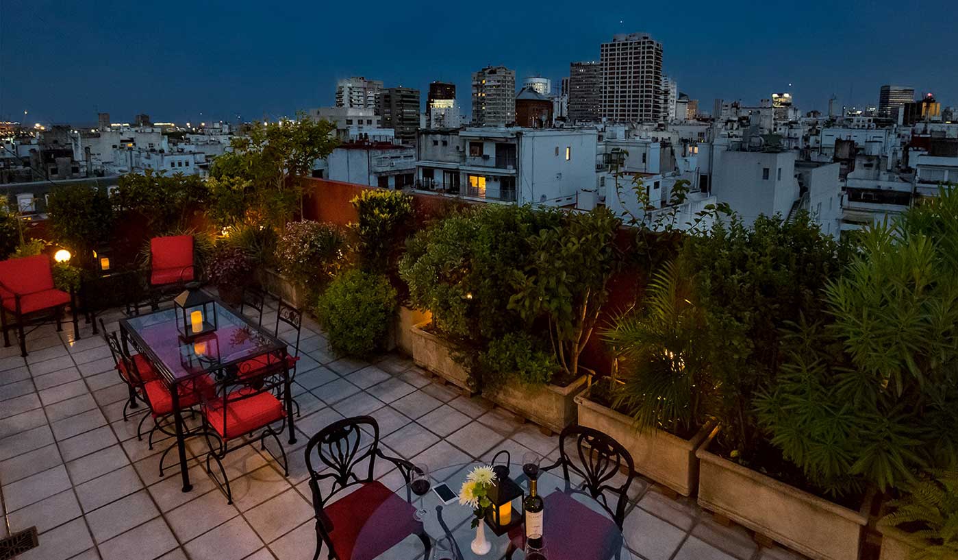 Impressive Three Bedroom Penthouse with BBQ in Prime Recoleta Location