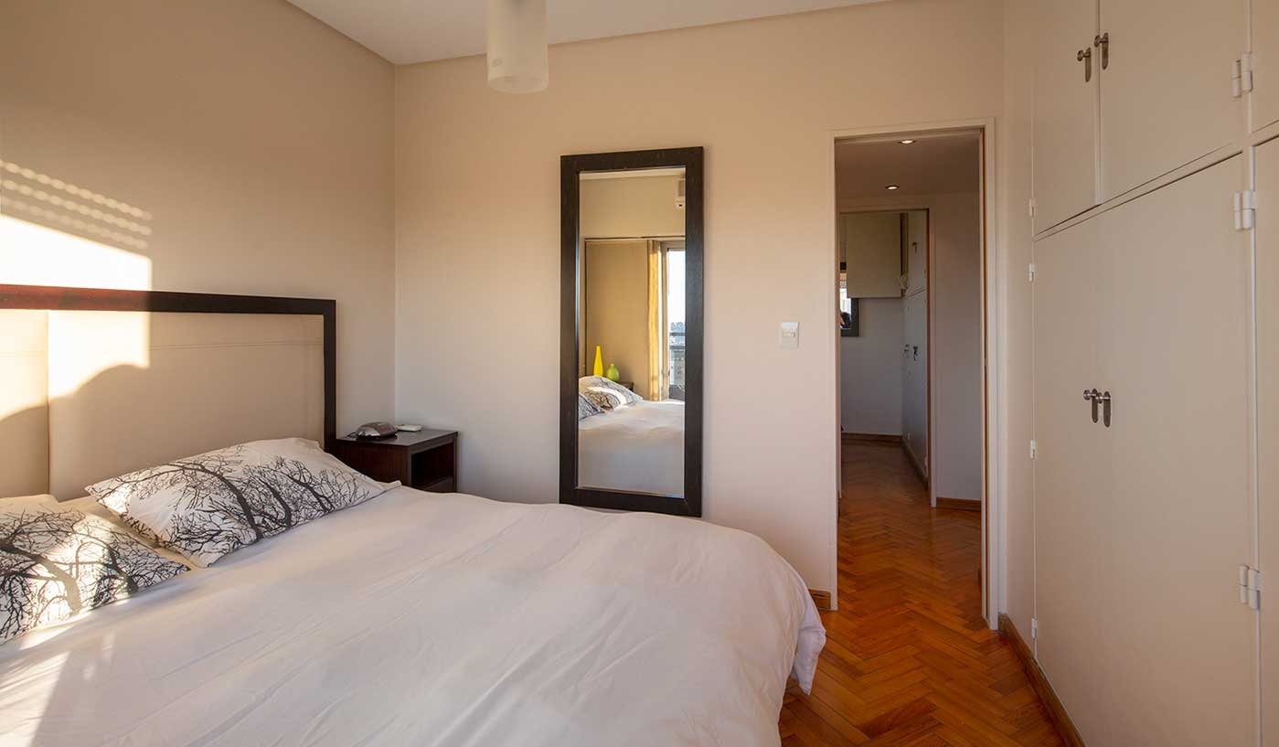 Fantastic Two Bedroom in 21st Floor with Stunning Views