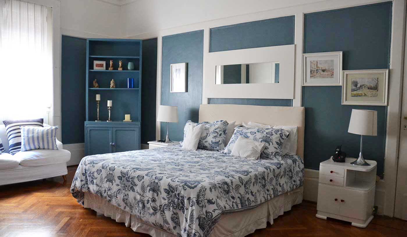 Grand Five Bedroom French Style Apartment in Central Recoleta