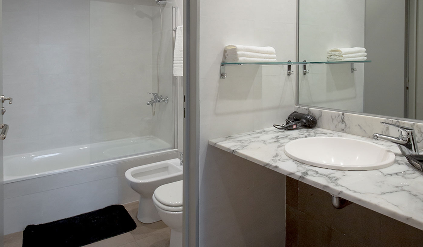 Exclusive Two Bedroom Apartment with Breathtaking Views