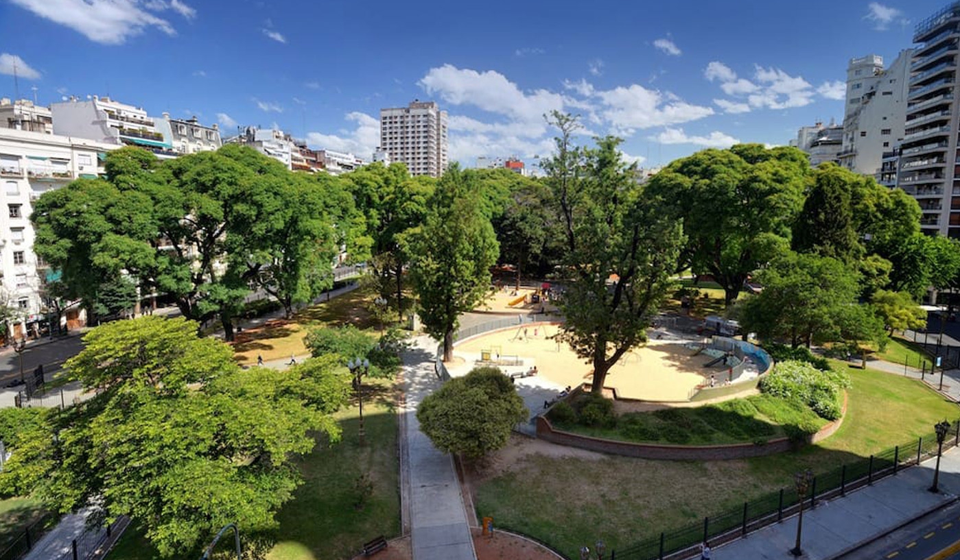 Luxury Two Bedroom Apartment With a View in the Heart of Recoleta